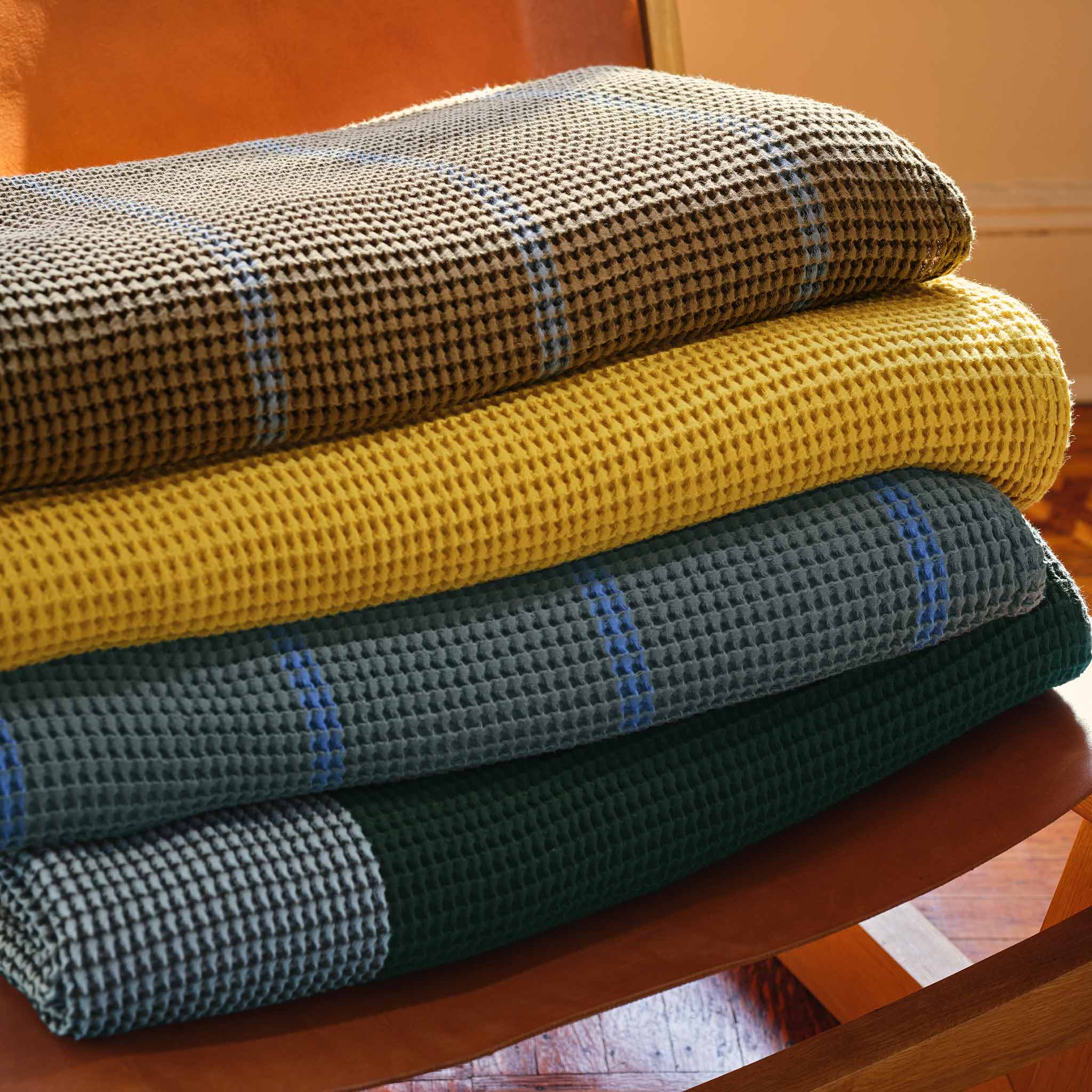 Dreamweave Waffle Bed Blanket W6