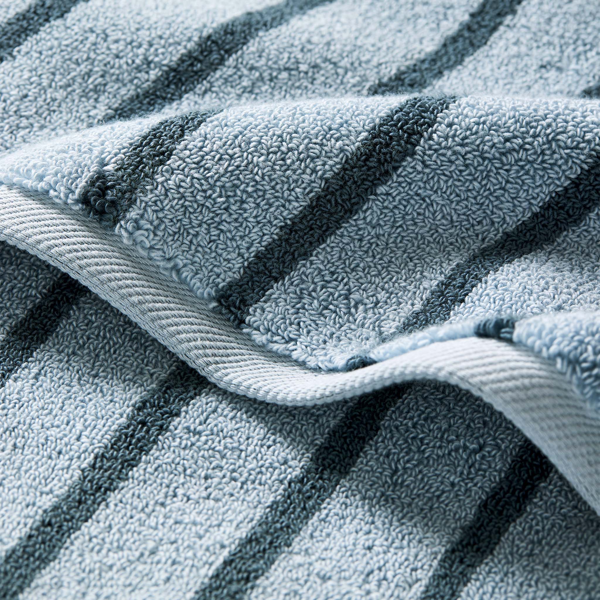 Super-Plush Set of 4 Bath Towel Bundle F8